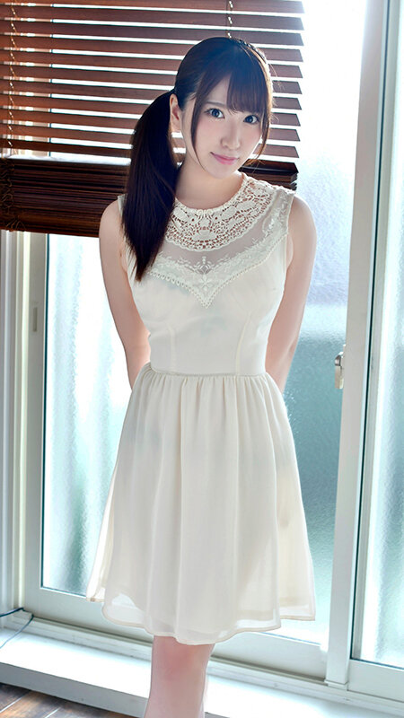 「低身長美女12人の素人パイパン美乳コレクション｜フェラ・中出しプレイ4時間SP」のサンプル画像5枚目