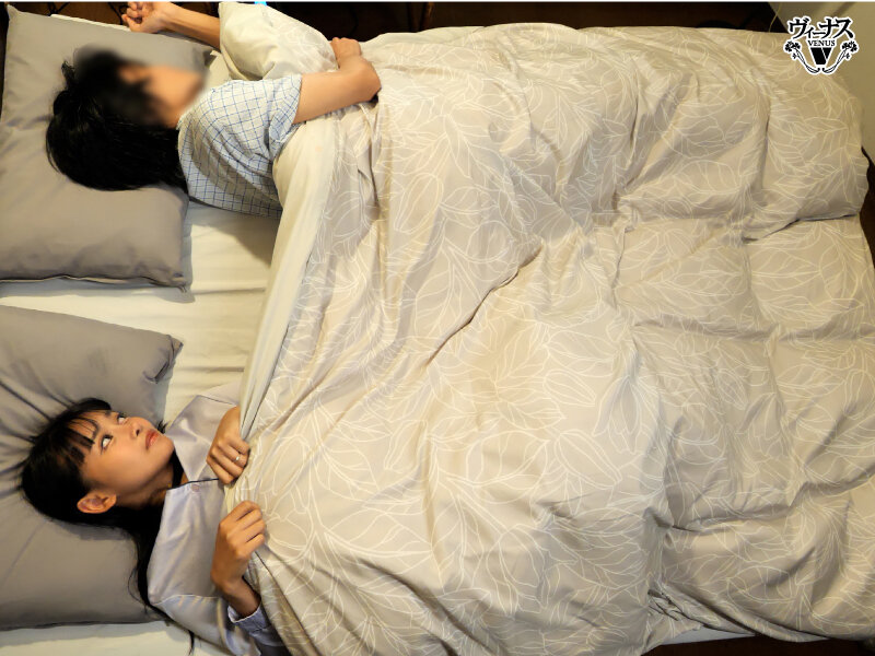 「【蜂羽レム】スレンダー人妻女教師が教え子を自宅に招き中出し淫行する熟女の性欲解放」のサンプル画像7枚目