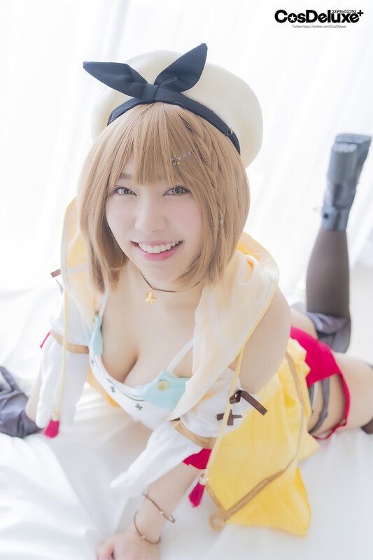 「さつき芽衣のコスプレ痴女プレイ！巨乳美少女が騎乗位＆パイズリで中出しご奉仕」のサンプル画像18枚目