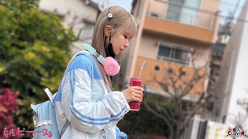 「パイパンスレンダー素人娘のツルペタボディに中出し｜ガリ体型好き必見の激カワ美少女」のサンプル画像2枚目