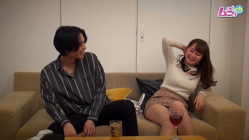 「【素人】巨乳美女の盗撮映像!バーでナンパされた美乳お姉さんのワンナイト密会を隠し撮り」のサンプル画像3枚目