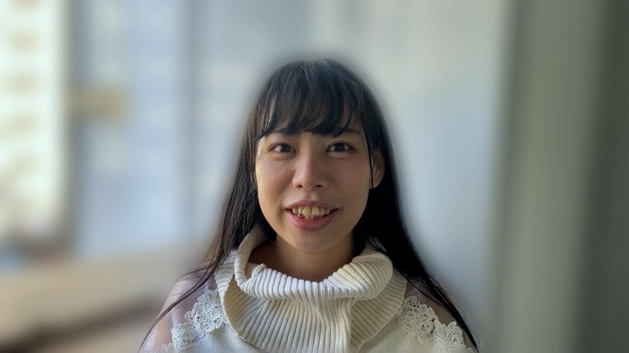「餅田ササピリカの羞恥プレイ動画|黒髪美少女がリモバイ散歩で恥じらう姿が話題」のサムネイル