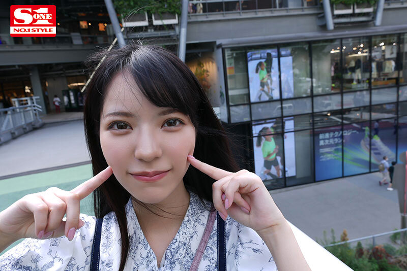 「浅野こころと初デート!清楚系美少女の大胆な本性が暴走するスレンダー彼女との甘い一日」のサンプル画像4枚目