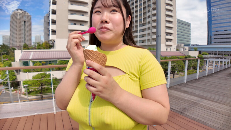 「波多野結衣ら豪華女優8人の巨乳・超乳露出デート!野外中出し8時間スペシャル」のサンプル画像6枚目