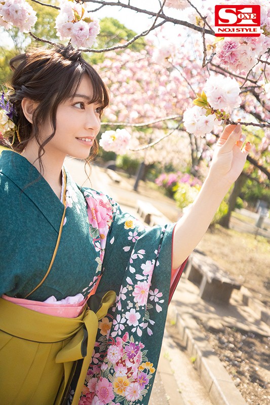 「河北彩花の騎乗位が最高!スレンダー巨乳美少女の長身ボディに釘付けになる神シーン」のサンプル画像9枚目