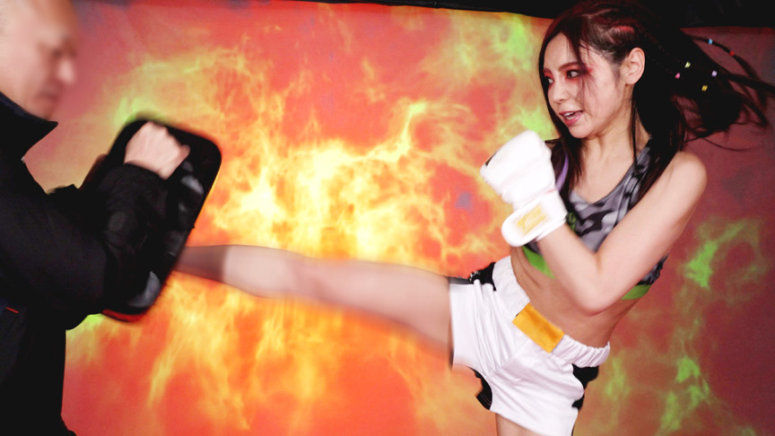 「吉澤友貴が挑む女優プロレス対決！負けたら即エッチの過激デスマッチ作品」のサンプル画像3枚目