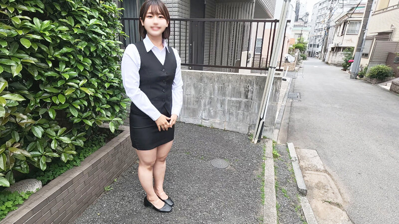 「【素人】デカ尻スライム乳美女と即ハメ乱交パイズリ6P【尻フェチ必見の豪華2本立て】」のサンプル画像2枚目