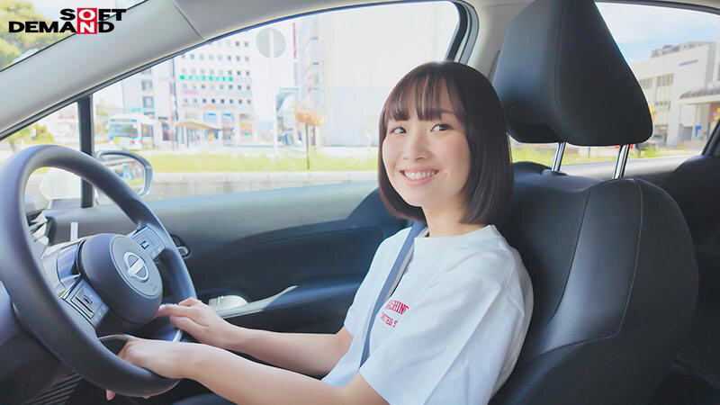 「【石川くるみ】小柄な美少女素人がイラマチオで涙目に!敏感ボディの現役保育士が初撮りで乱れる」のサンプル画像3枚目