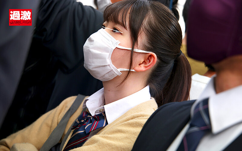 「【素人JK】巨尻女子校生が濃厚ベロキスとフェラでご奉仕！興奮の顔射フィニッシュ」のサンプル画像11枚目