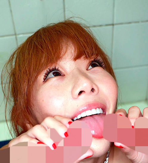 「皇ゆず 巨乳美女が乱交で潮吹き連発!中出しされまくる淫乱セックス動画」のサンプル画像7枚目