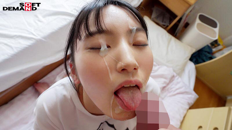 「鳥羽いく 貧乳スレンダー美少女が自宅で顔射デビュー!元引きこもり絵師の1泊2日密着撮影」のサンプル画像13枚目