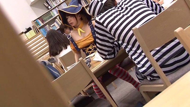 「【パイパン巨乳JK・OL】図書館で声を出せない敏感娘の羞恥プレイ＆中出しSP」のサンプル画像5枚目