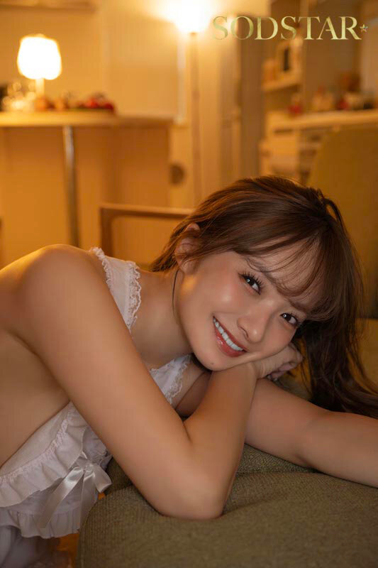 「渚恋生のハメ撮り映像|アイドル級美女がクンニ・騎乗位・バックで魅せる濃密プライベートSEX」のサンプル画像3枚目