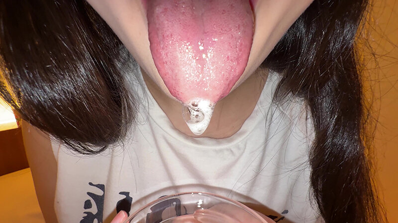 「【横山夏希】美人お姉さんを街角ナンパ!素人風の自然体が魅力的な個人撮影動画」のサンプル画像16枚目