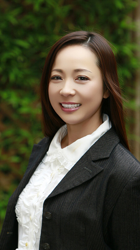 「熟年人妻の濃厚フェラと中出しセックスで絶頂アクメ!巨乳熟女夫婦の愛情たっぷり5組」のサンプル画像2枚目