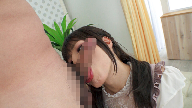 「小峰るか 清楚系男の娘が3P・4Pでアナル開発 ニューハーフ美人の本気セックス」のサンプル画像17枚目