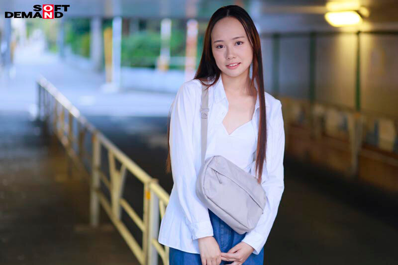 「あんどうはな AVデビュー作品|スレンダー素人美女の初撮り映像が話題」のサンプル画像18枚目