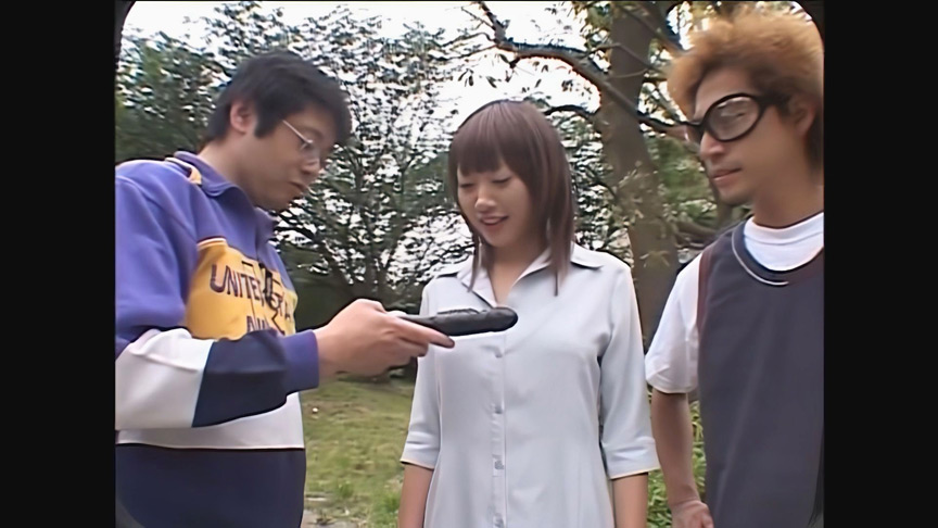 「若葉薫子の大胆露出プレイ!大都会東京で魅せる野外羞恥AVがAIリマスターで高画質復活」のサンプル画像10枚目