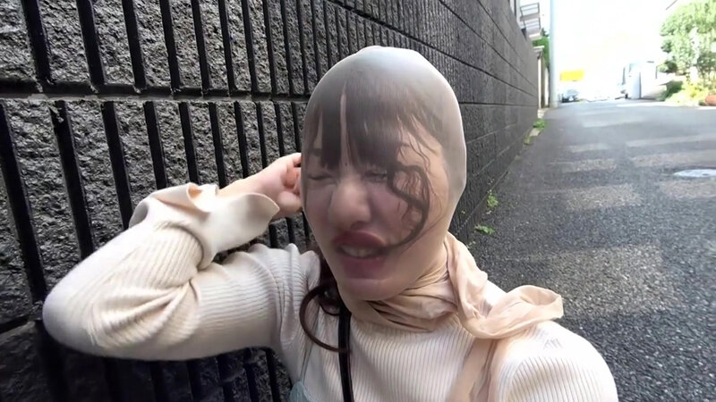 「M女お姉さん水川潤が羞恥プレイに挑戦！ぶっかけ・野外露出・3Pで魅せる究極の従順美女」のサンプル画像7枚目