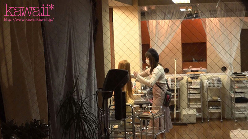 「素人女子大生みなみ20歳のハメ撮り映像｜巨尻美容師アルバイトの隙だらけプライベート」のサンプル画像2枚目