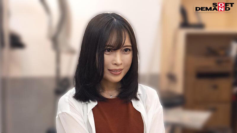 「奥井美郷 42歳人妻AVデビュー!美乳ママが3P・4Pやイラマチオに挑戦する衝撃作」のサンプル画像6枚目
