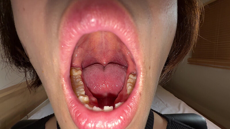 「【玉城夏帆】素人お姉さんをナンパ！初体験の擬似フェラに挑戦する個人撮影動画」のサンプル画像9枚目