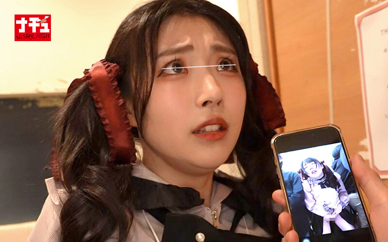 「【美少女】地雷系女子が3P・4Pで潮吹き絶頂!中出し&ぶっかけで羞恥プレイ体験」のサンプル画像5枚目