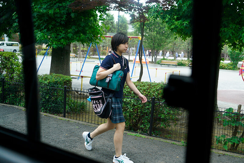 「中川楓・上坂めい・前乃菜々が拘束されアクメ潮吹き!部活帰り女子校生の強制マッサージ開発」のサンプル画像3枚目