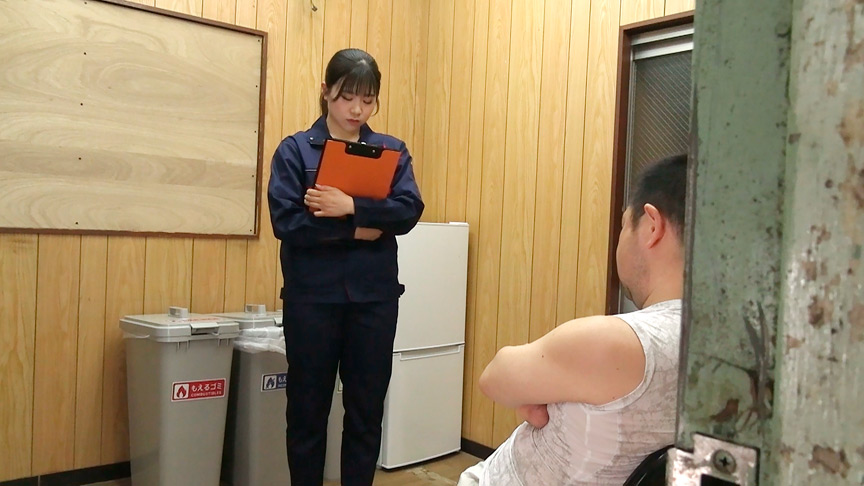 「【痴女OL】働く女子の濃厚ベロチューと着衣プレイ！興奮の制服フィニッシュ」のサンプル画像8枚目