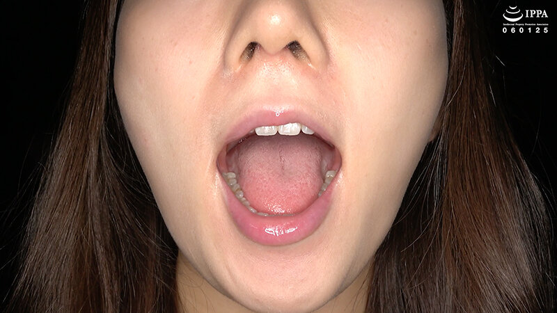 「横峯めぐの口内・歯・のどちんこ観察プレイ！清楚系美少女M女が魅せる貴重映像」のサンプル画像3枚目