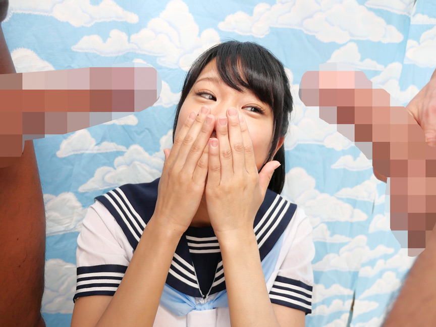 「渚ひまわりが制服女子姿で素股プレイ!代々木でナンパされた美少女の過激映像」のサンプル画像3枚目