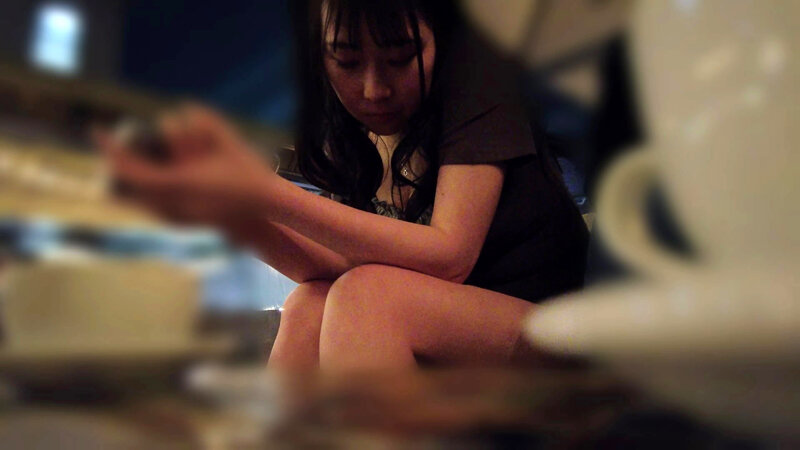 「愛瀬ゆうりの巨乳ツンデレJDが中出しで潮吹き絶頂！デレ顔になるまでの展開が最高」のサムネイル