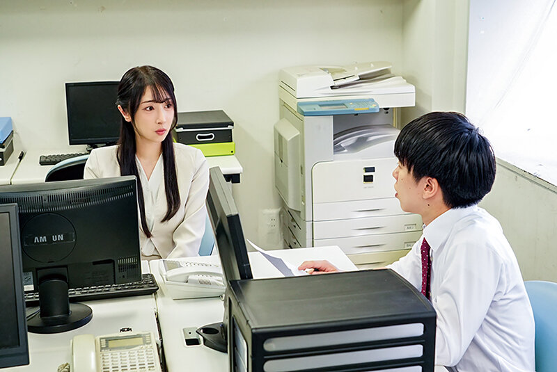 「小野坂ゆいか 巨乳人妻が寝取られ3P・4Pで車中に連れ込まれる NTR作品」のサンプル画像5枚目