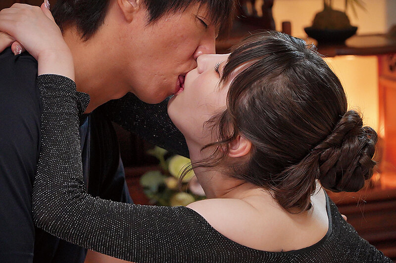 「浦上ひのり 美乳パイパン美少女と禁断の中出し近親相姦 久しぶりに会った娘が理想の女性に成長していた」のサンプル画像16枚目