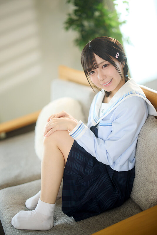 「日向由奈 パイパン美少女と禁断の関係 中出し近親相姦で深まる歪んだ愛の記録」のサムネイル