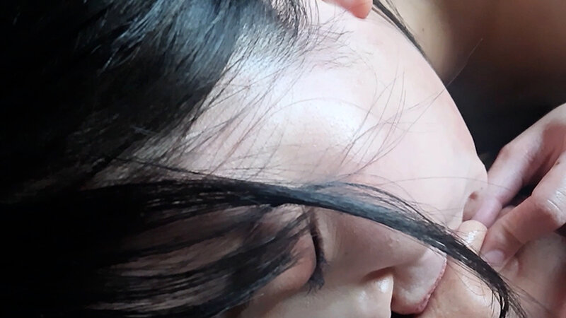 「【素人ナンパ】ドSで可愛い童顔お姉さんがM男を責める濃厚フェラプレイ動画」のサンプル画像15枚目