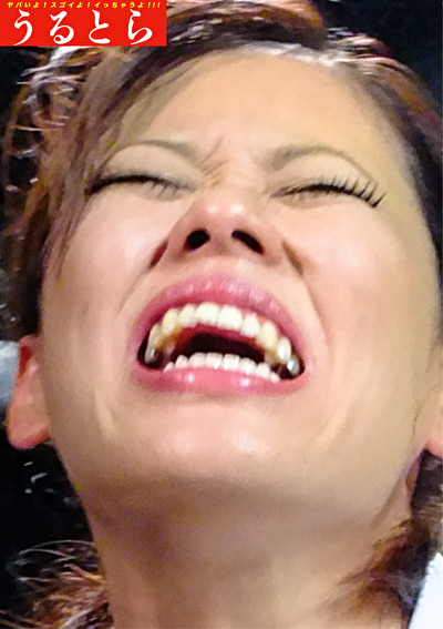 「【素人】女捜査官が電マアクメで絶頂!二穴同時責めで感じまくる濃厚プレイ動画」のサムネイル