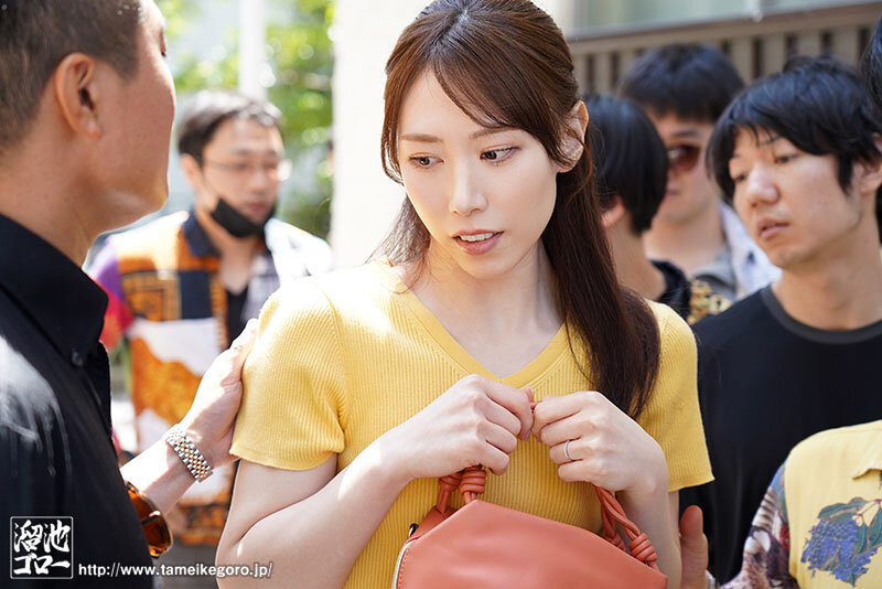 「相葉美沙子｜人妻熟女が3P・4Pでぶっかけ50発！元嫁への執念の寝取り調教」のサムネイル