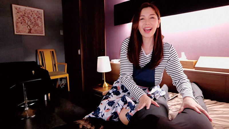 「翔田千里が魅せる母性溢れる痴女プレイ|巨乳ぽっちゃり熟女人妻の誘惑」のサンプル画像2枚目