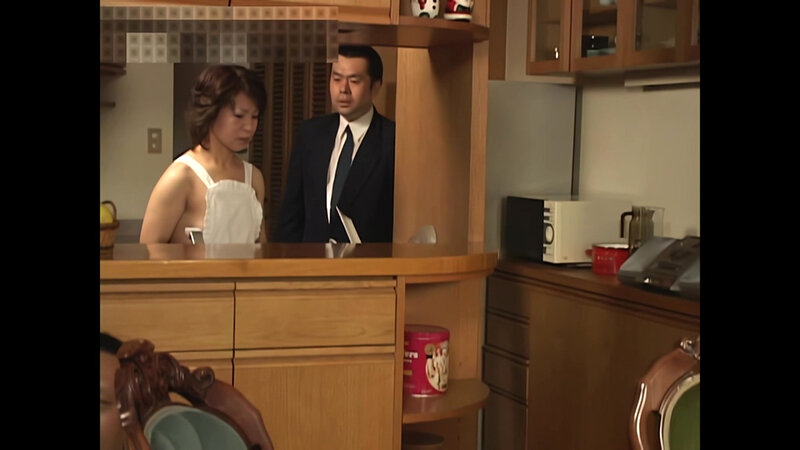 「熟女女優・小池幸が魅せる禁断の近親相姦ドラマ｜母と息子の背徳愛を描いた話題作」のサンプル画像9枚目