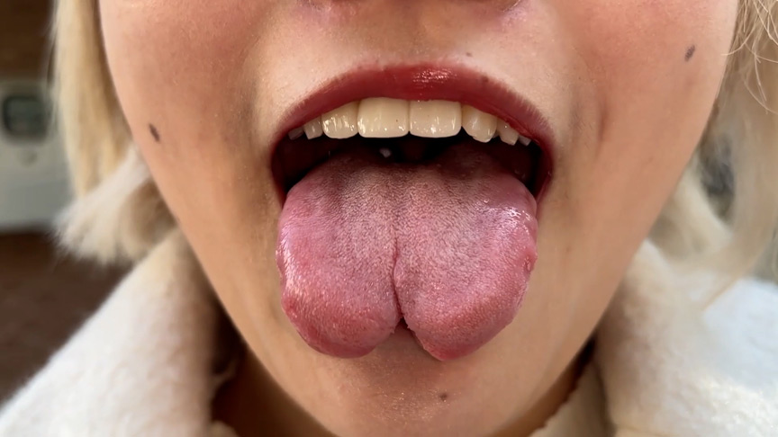 「【素人美女】M男を言葉責めしながら濃厚鼻フェラで責める【フェチ動画】痴女プレイ」のサンプル画像2枚目