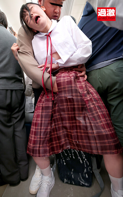 「【小柄な女子校生】ロングスカート制服美少女が羞恥クンニで初潮吹き体験！びしょ濡れ絶頂」のサンプル画像17枚目