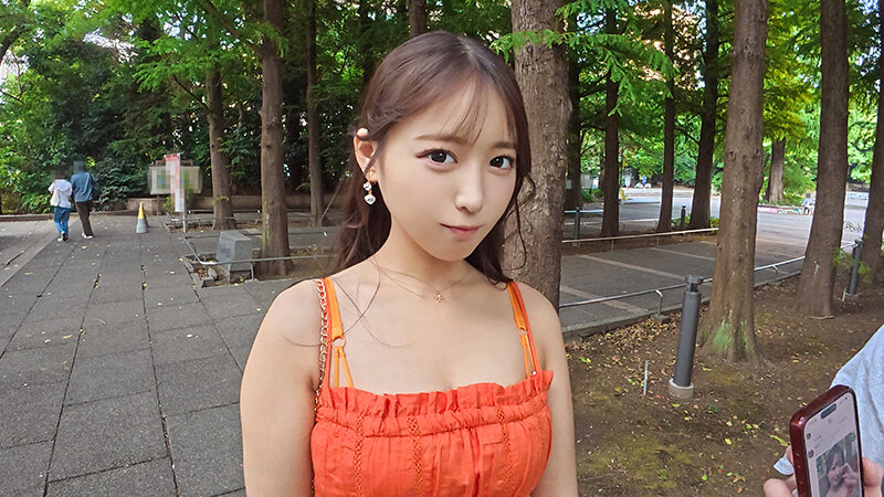 「【素人美女】スレンダー美乳の長身パパ活女子が激しいピストンでアクメ絶頂中出しセックス」のサンプル画像2枚目