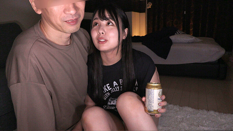 「生田優梨のあざと系OL動画|素人後輩女子との濃厚キス&顔射プレイが話題」のサンプル画像10枚目