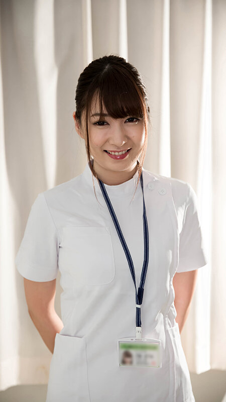 「【巨乳熟女ナース】声我慢で悶絶イキ!人妻看護婦のフェラ顔射中出し12人4時間」のサンプル画像18枚目