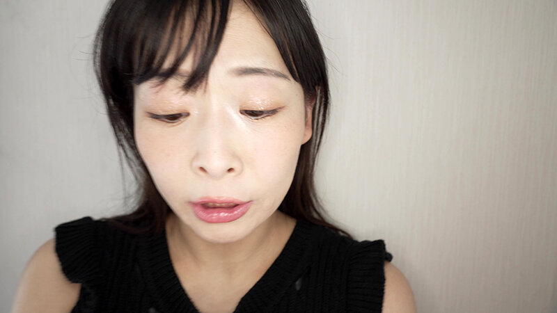 「【原美織】素人お姉さんをナンパ!唾液たっぷり口臭チェックで密着個人撮影」のサンプル画像3枚目