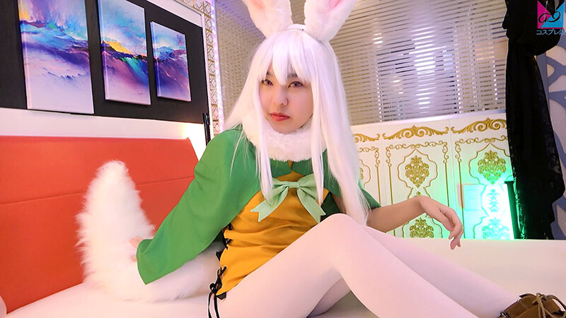 「千石もなか・加護まり コスプレ美乳娘がウサ耳姿でフェラ＆中出しハメ撮り体験」のサンプル画像3枚目