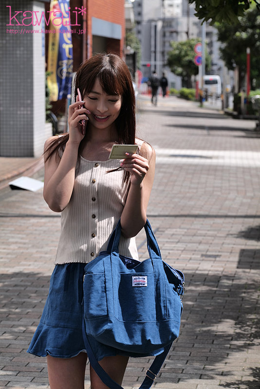 「桜もこが汗だくで連続中出しされる女子大生動画｜イラマチオで責められる危険な末路」のサムネイル