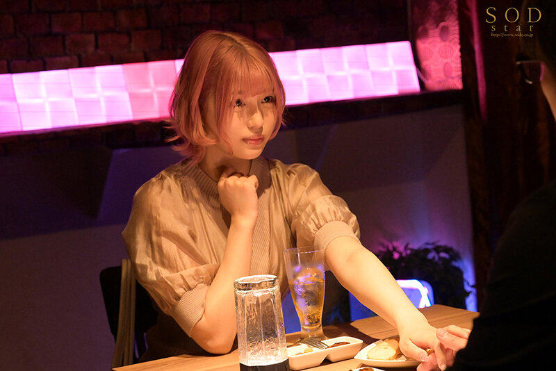 「唯井まひろが魅せる禁断の不倫キス・接吻シーン|濃密ベロキスと中出しの背徳セックス」のサンプル画像20枚目