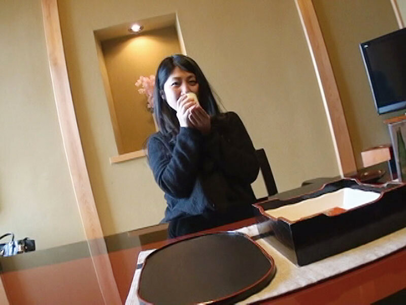 「【熟女】和服美人の艶やかな人生紀行|浴衣姿の色気溢れる大人の魅力をAIリマスターで堪能」のサンプル画像2枚目